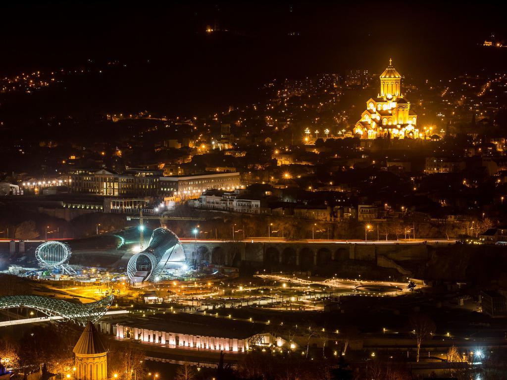 Meidan Tbilisi Exterior foto